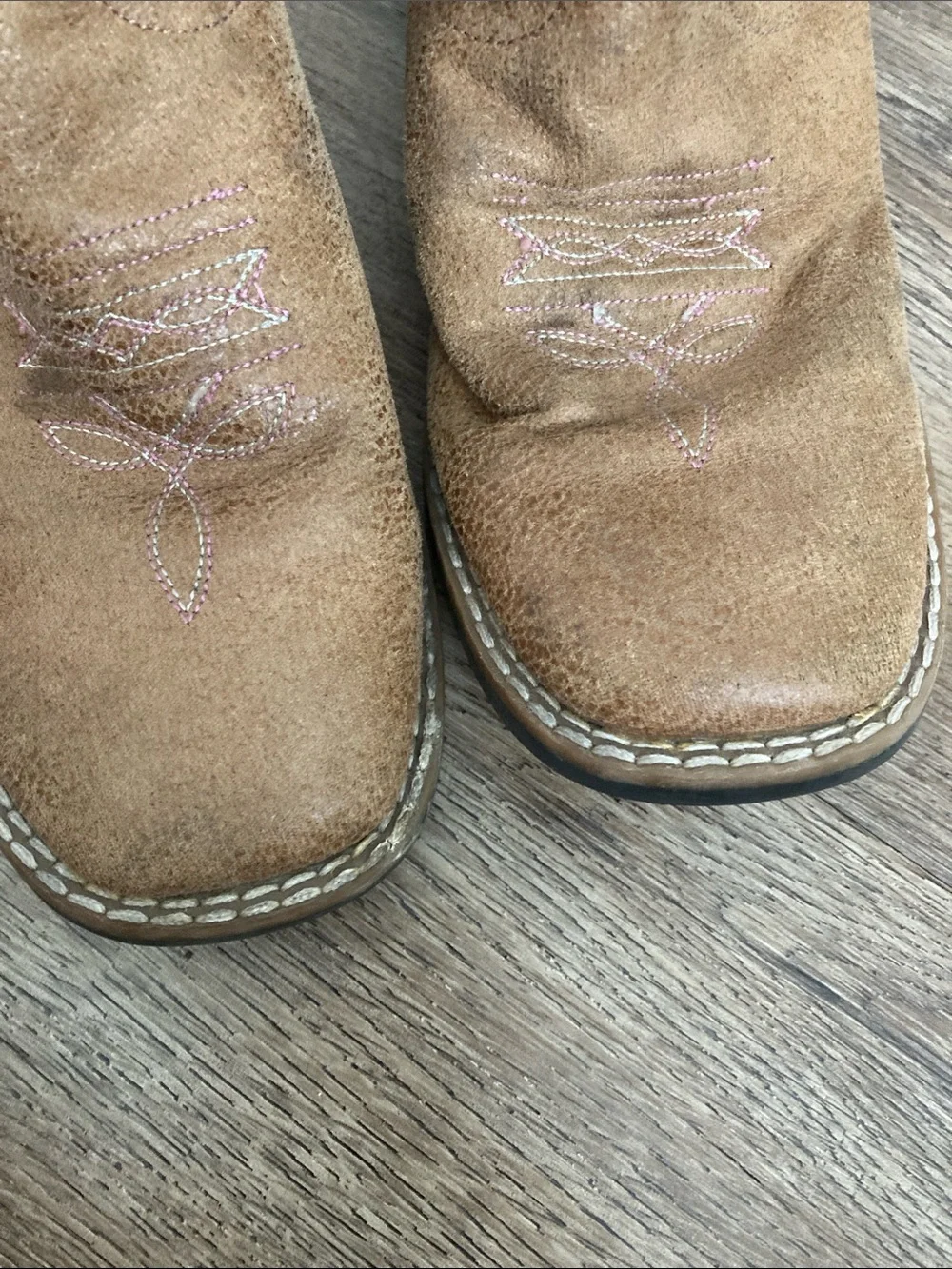 Old West Tan Suede embroidered Western Boots Sz 2
